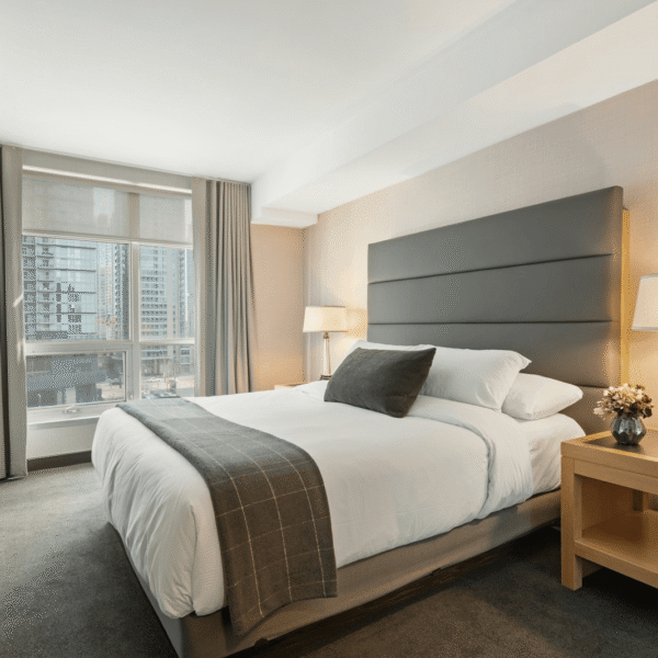 Hotel-Style Pillow Tops at Home: The Rise of Soft-Surface Luxury Mattresses in the UK Bedroom